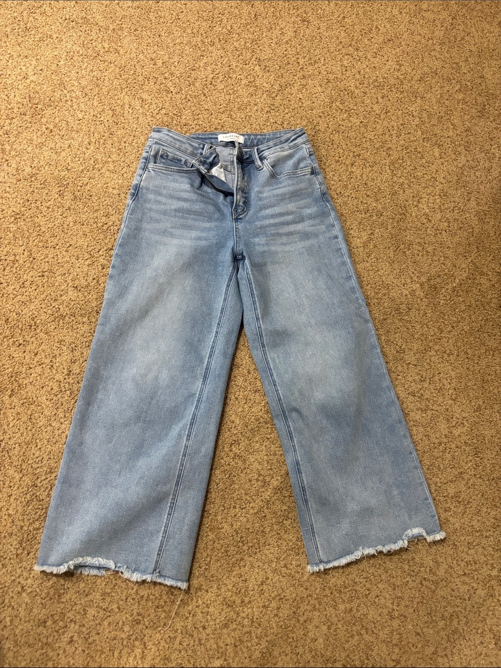 Vervet Loverjet Women’s Light Wash Wide Leg Jeans with Frayed Hem